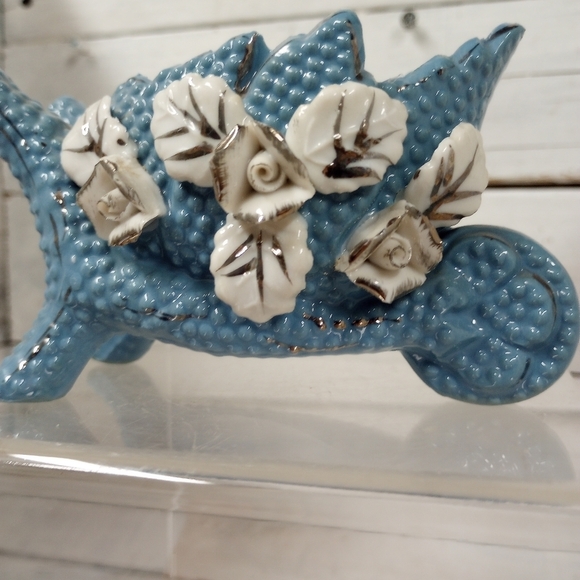 Vintage Pottery Wheelbarrow Planter Blue Silver Ceramic, Flowers, Succulents - Picture 4 of 12